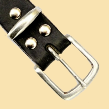 Preview: Klassischer Gürtel 3 cm - Kernleder schwarz  - mit Schwerthalter